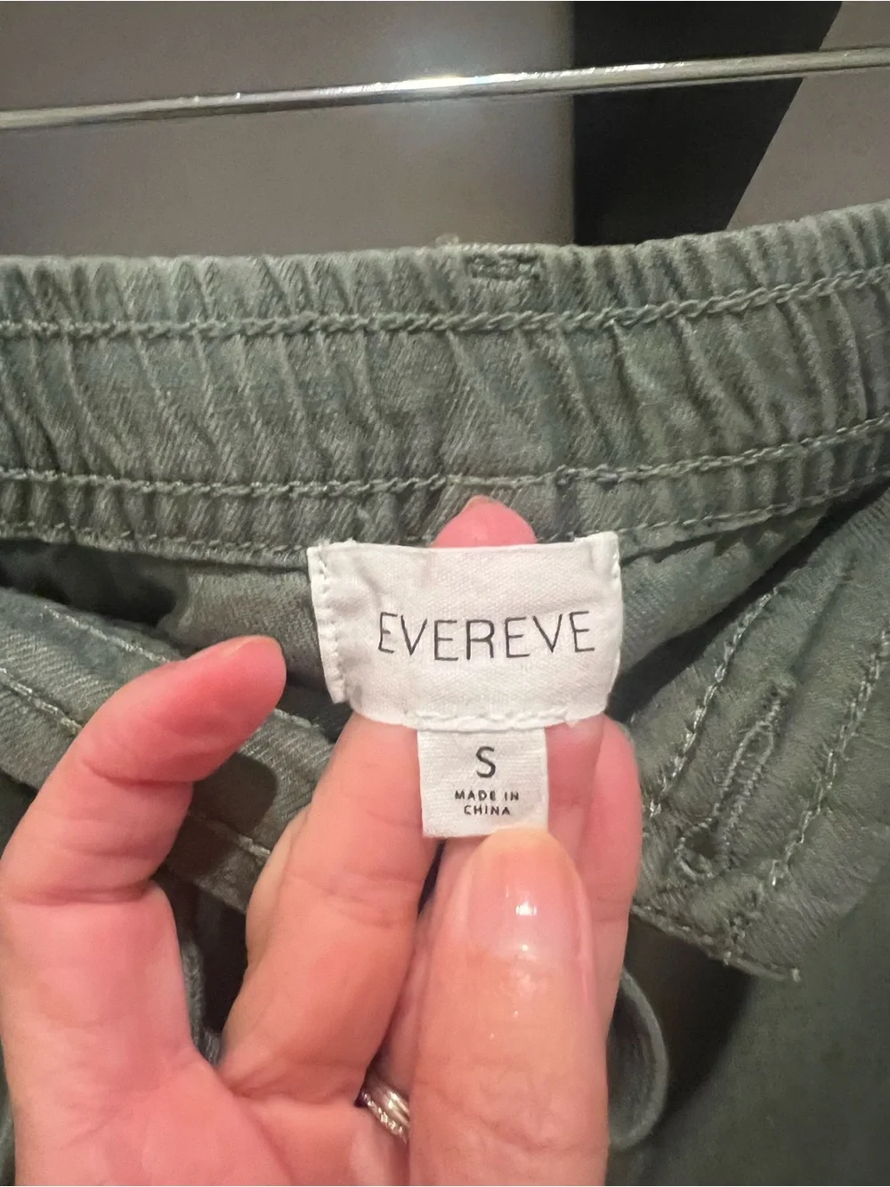 Evereve Joelle Stretch Linen Trousers with tie. Small. Agave Green.
